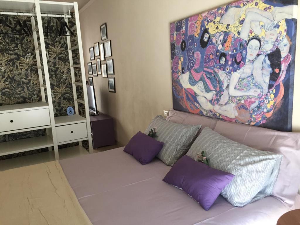 Piccolo Loft In Centro Asti Apartment Exterior photo